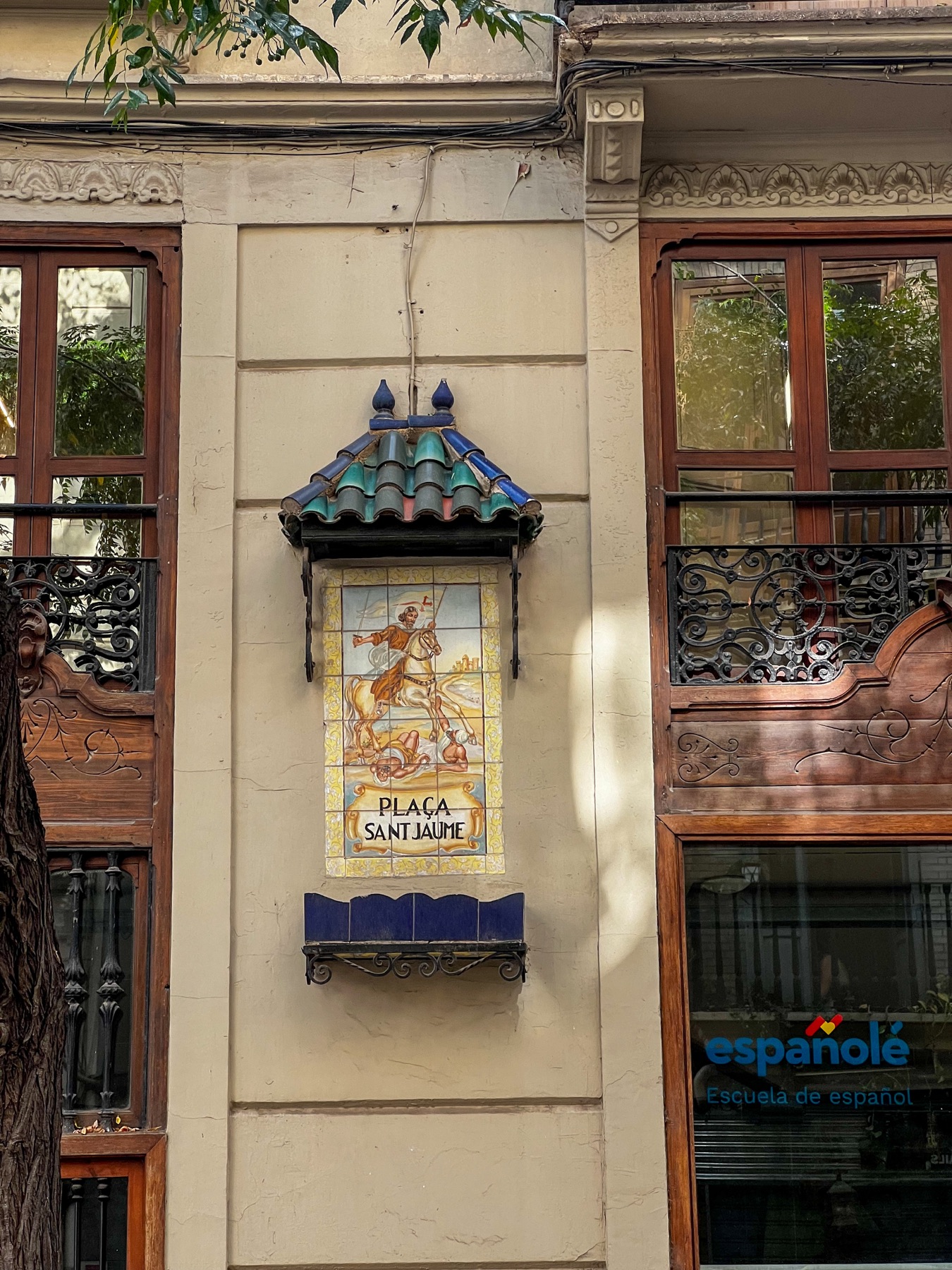 Ceramic Plaça Sant Jaume street sign